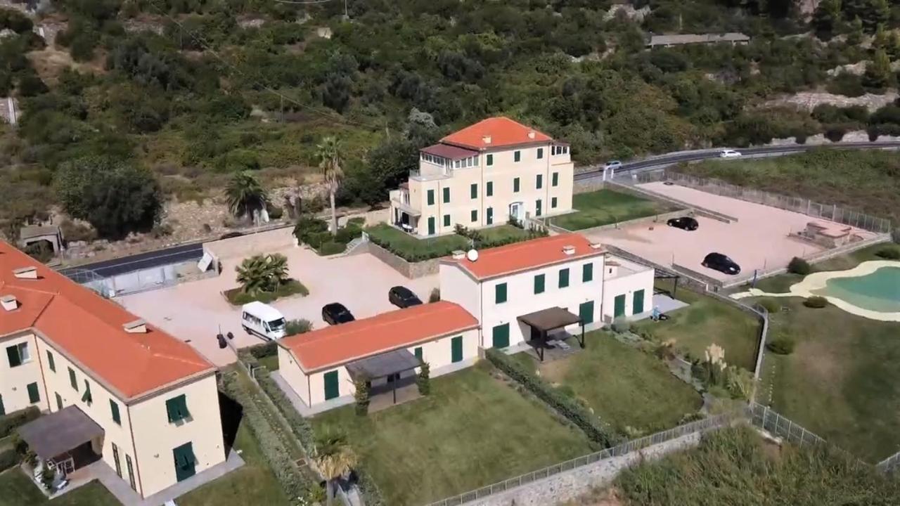 צ'רבו Cluxury-Torre Dei Saraceni Boutique Apt By The Sea Beach, Pool,Private Jacuzzi, Parking מראה חיצוני תמונה